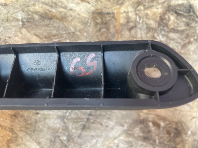 Ручка открывания багажника - фото 7