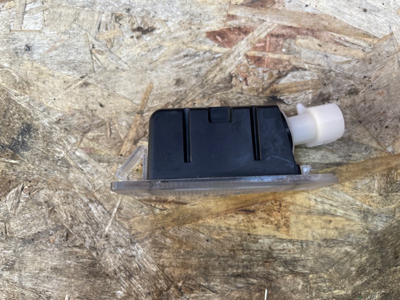 Плафон подсветки номера - фото 3