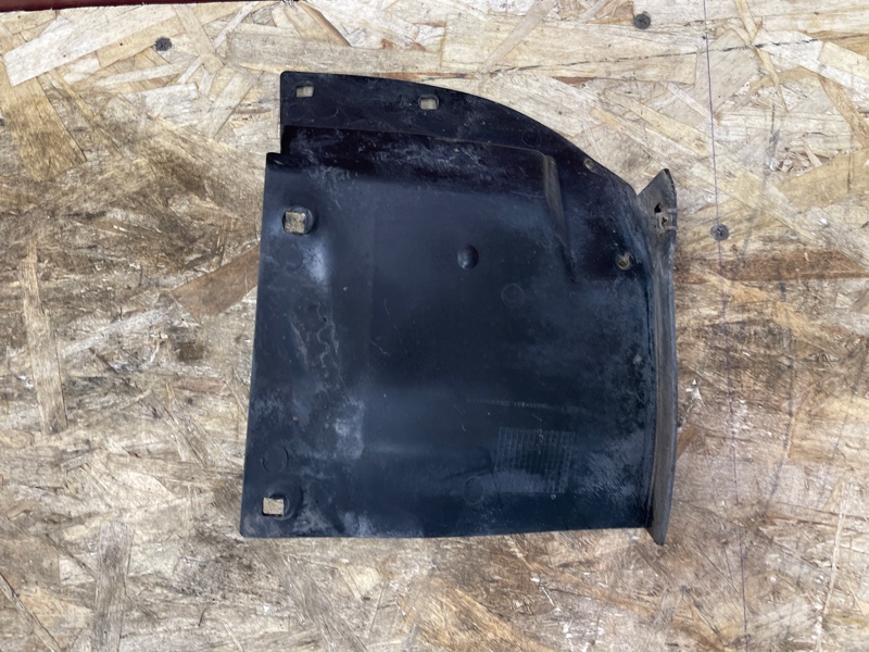 Щиток     крыла - фото 2