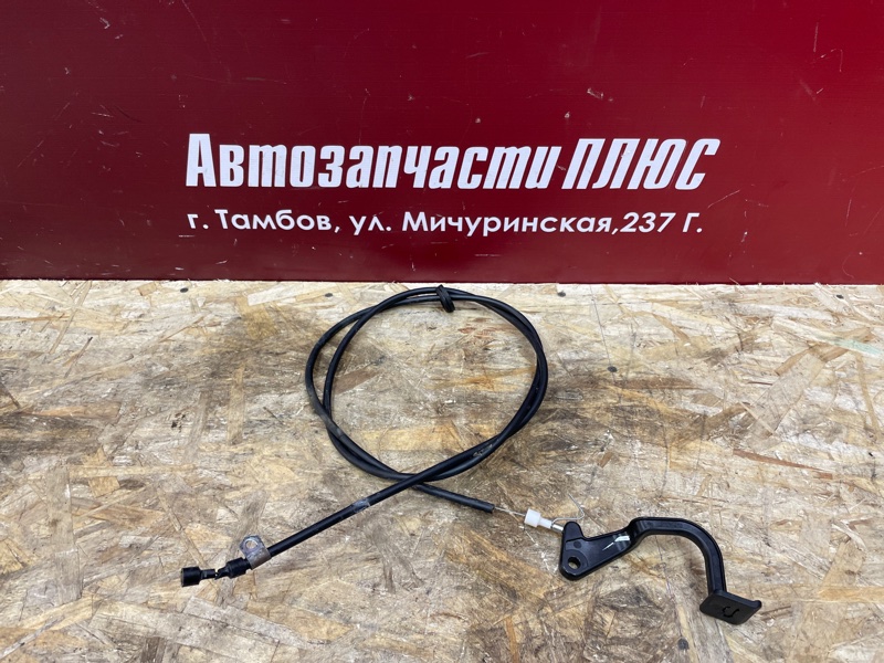 Ручка открывания капота - фото 1