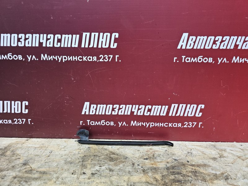 Уплотнитель      двери - фото 1