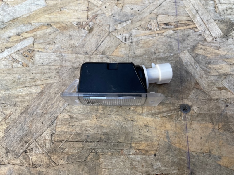 Плафон подсветки номера - фото 2