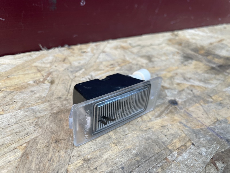 Плафон подсветки номера - фото 4