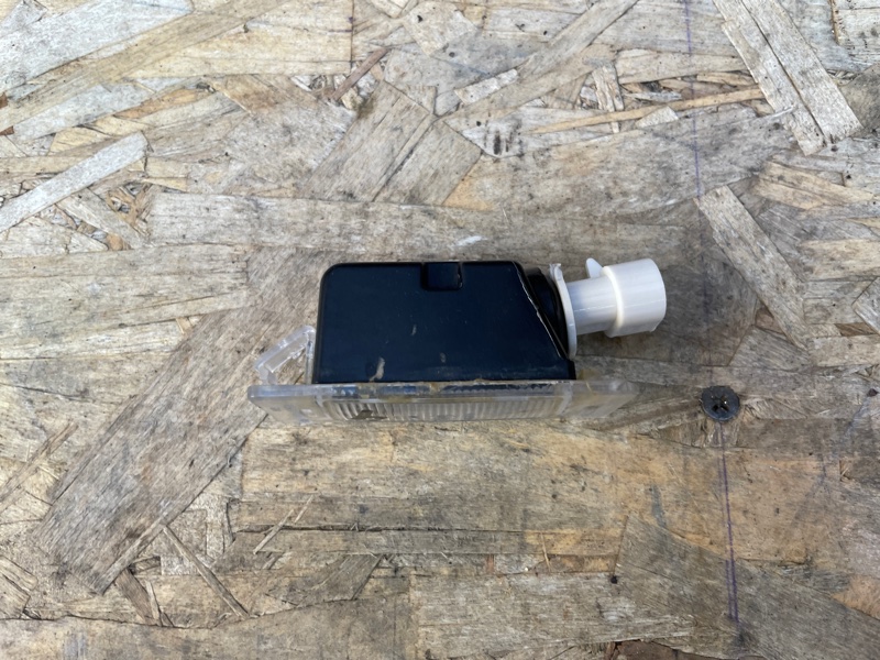 Плафон подсветки номера - фото 2