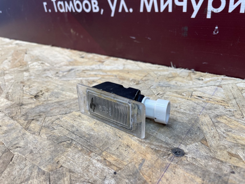 Плафон подсветки номера - фото 3