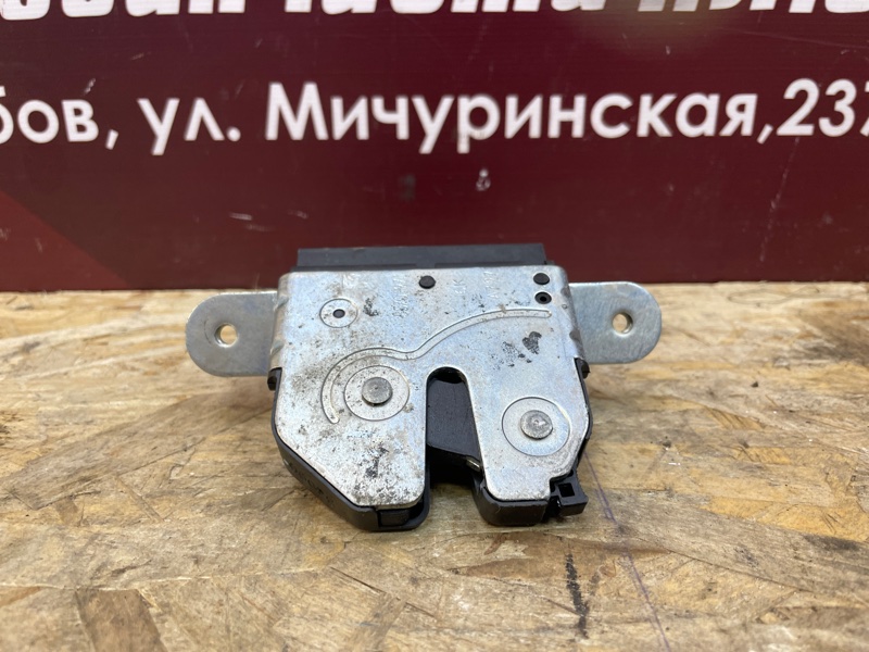 Замок крышки багажника - фото 6