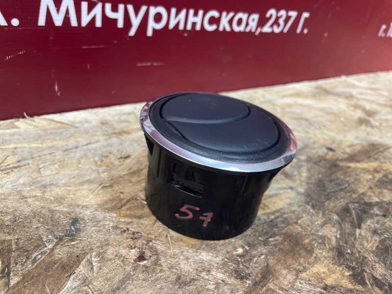 Воздушный дефлектор салона - фото 4