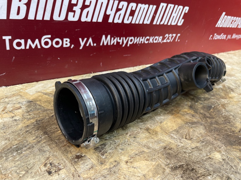 Патрубок воздушного фильтра - фото 3