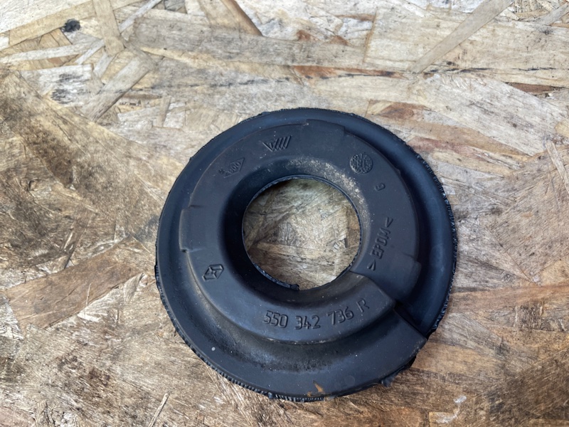 Верхняя опора    пружины - фото 2