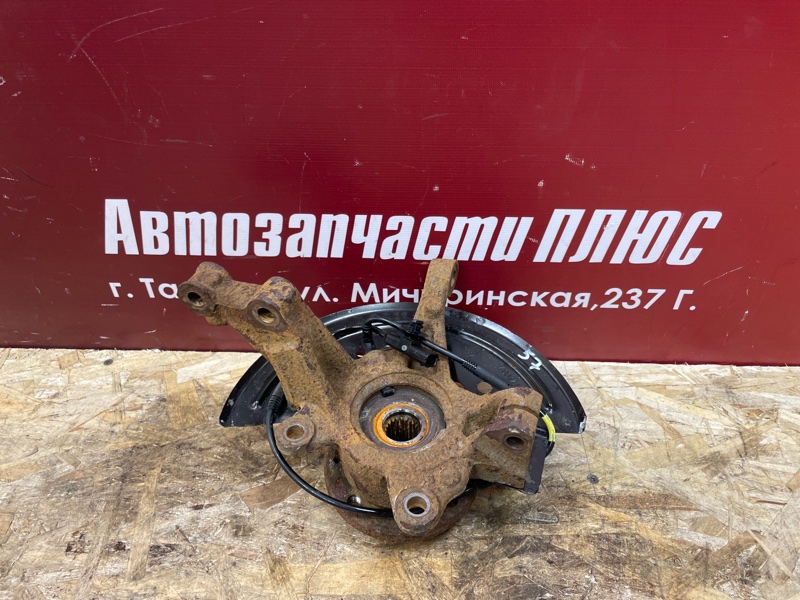 Кулак поворотный - фото 1