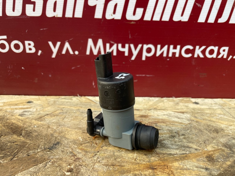 Моторчик бачка омывателя - фото 2