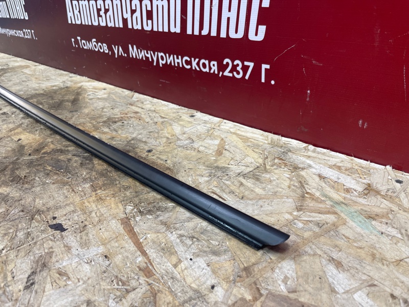 Уплотнитель стекла      двери - фото 2