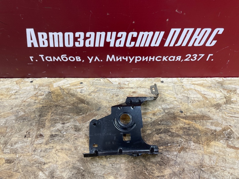 Кронштейн - фото 1