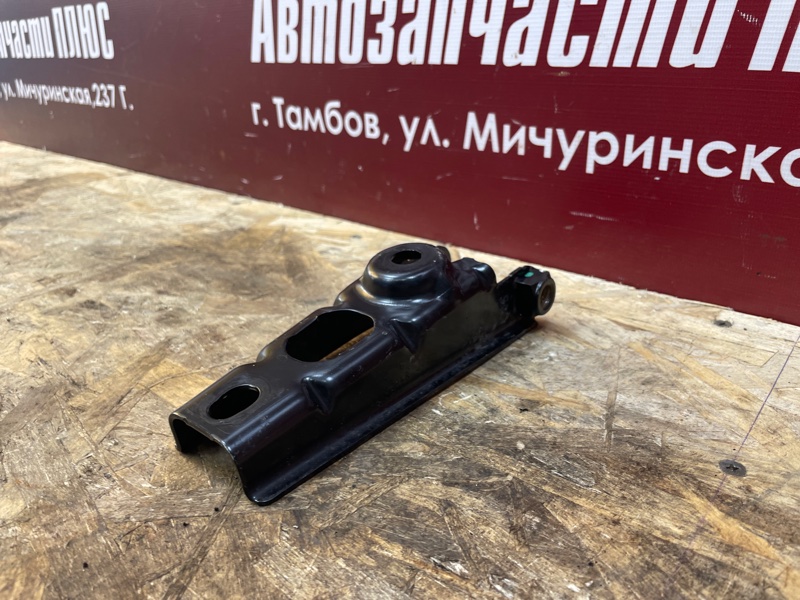 Кронштейн опоры двигателя - фото 3