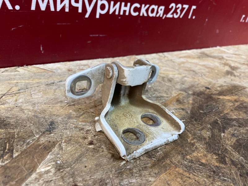 Петля двери - фото 4