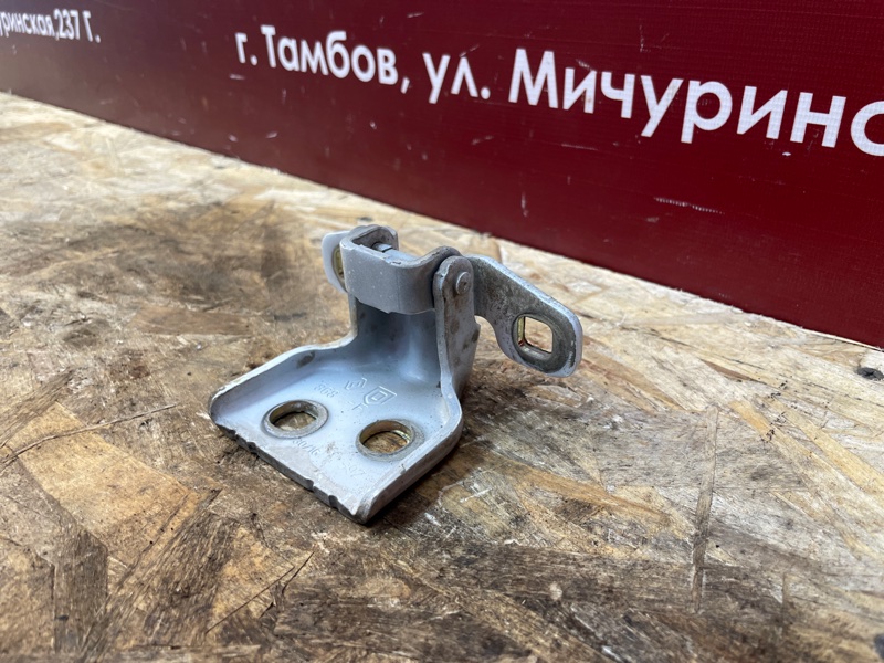 Петля двери - фото 3