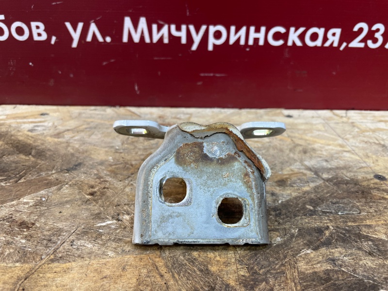 Петля двери - фото 6