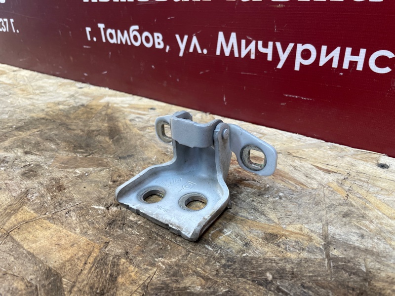 Петля двери - фото 3