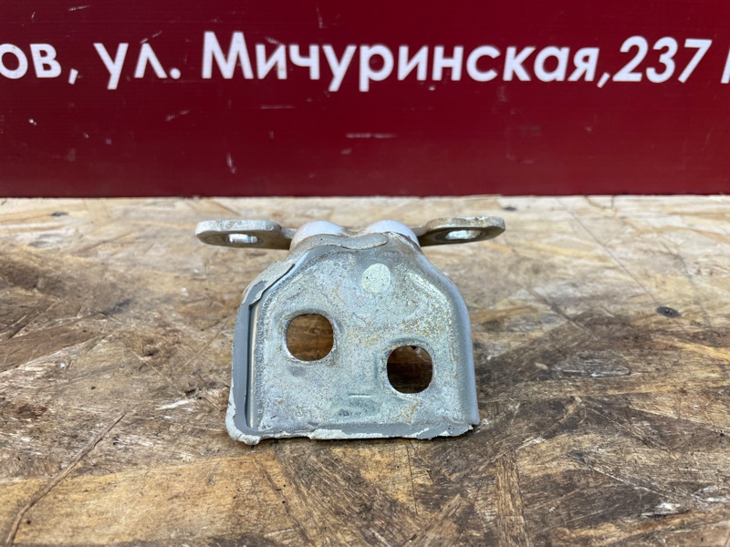 Петля двери - фото 6