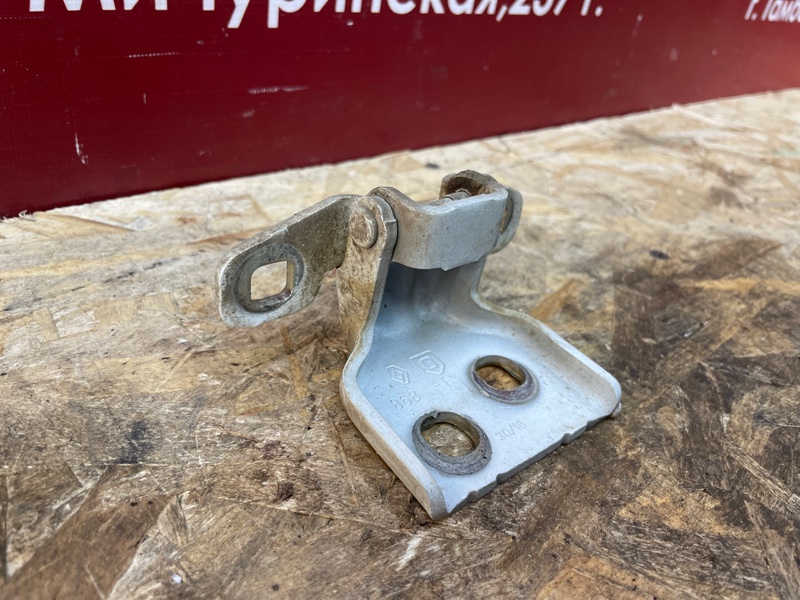 Петля двери - фото 4