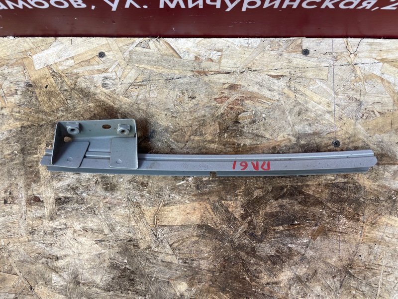 Направляющая стекла     двери - фото 2