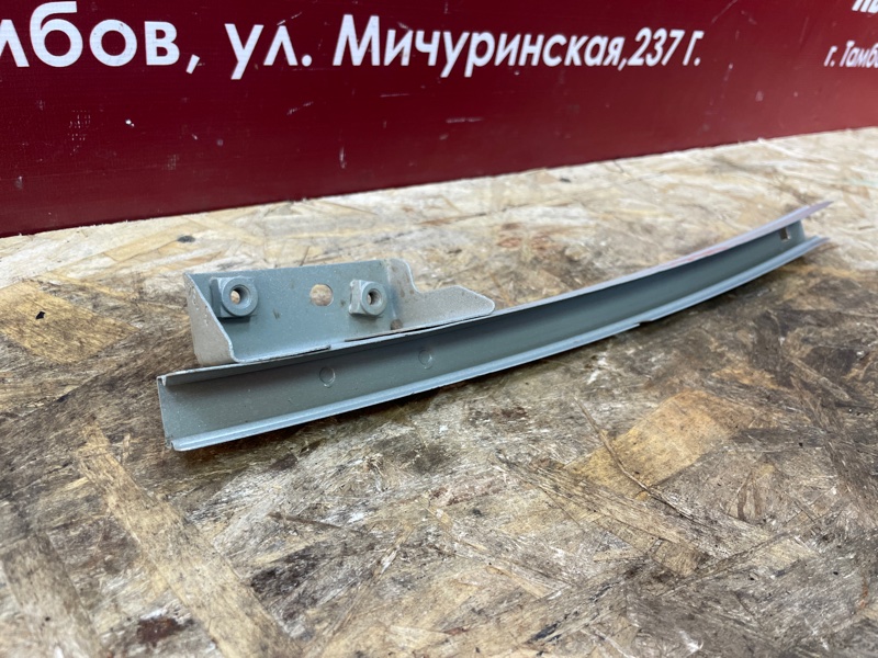 Направляющая стекла     двери - фото 4