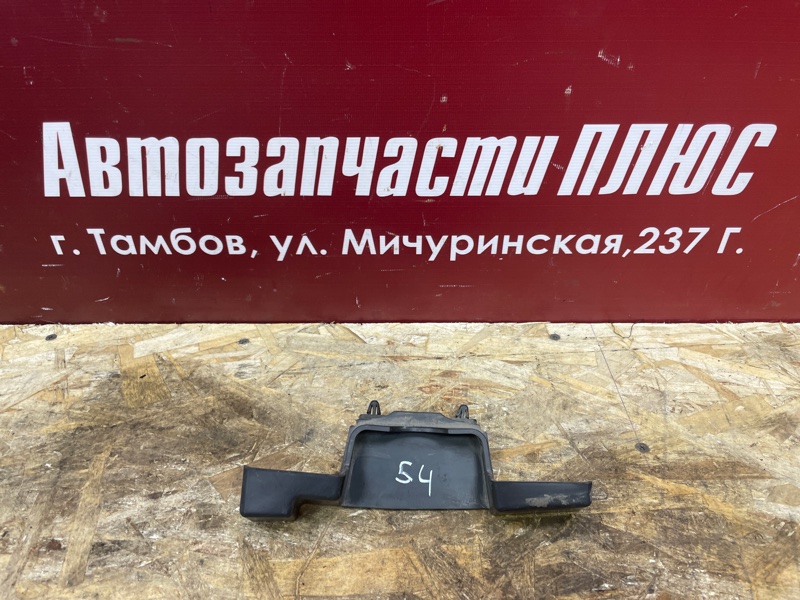 Дефлектор радиатора - фото 1