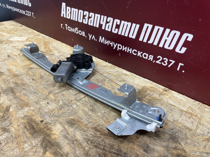 Стеклоподъемник    двери - фото 2