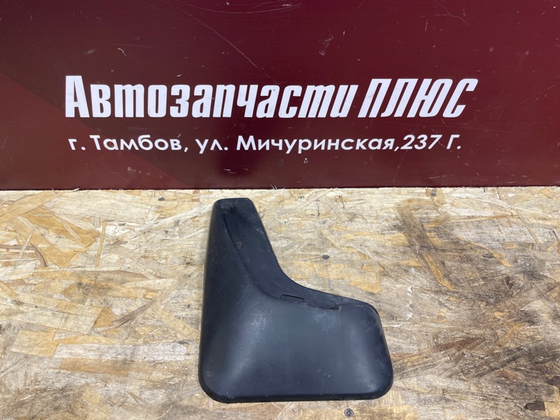 Брызговик - фото 1