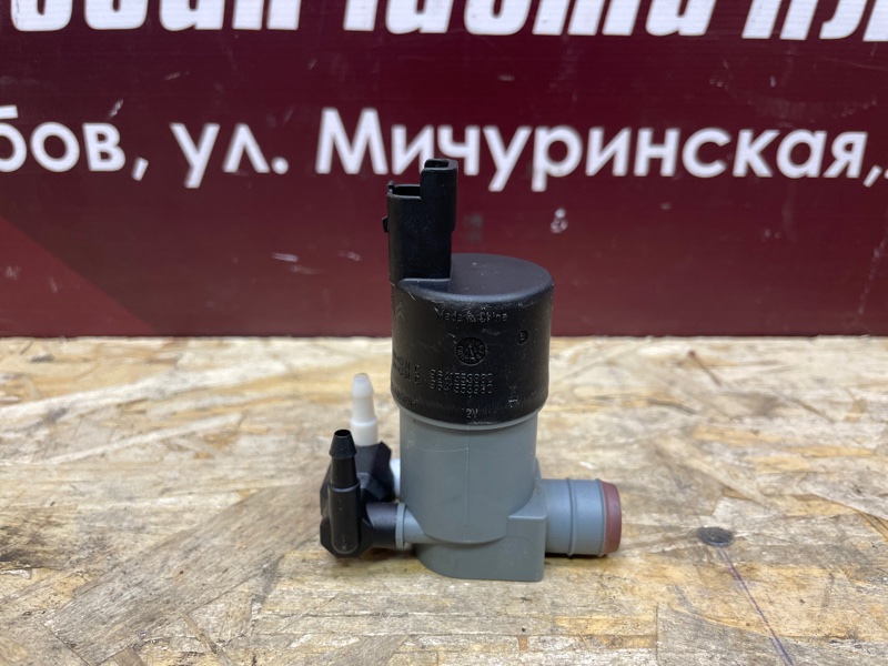 Моторчик бачка омывателя - фото 3