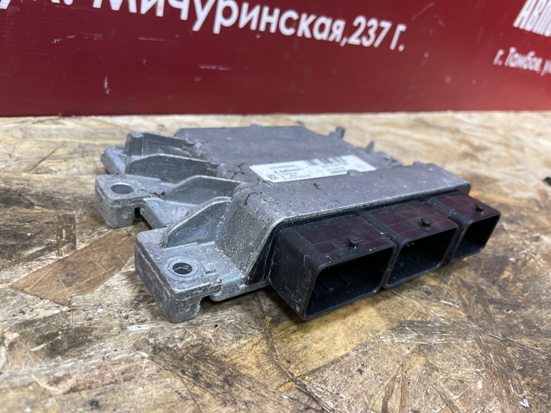 Блок управления двигателем - фото 5