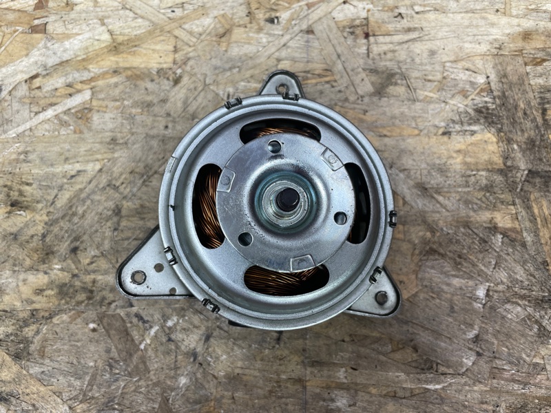 Мотор вентилятора охлаждения - фото 4