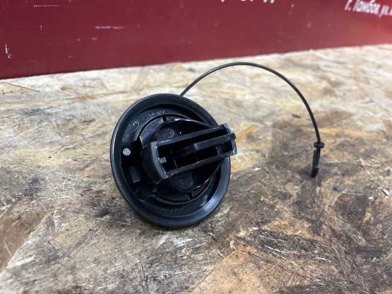 Крышка топливного бака - фото 5