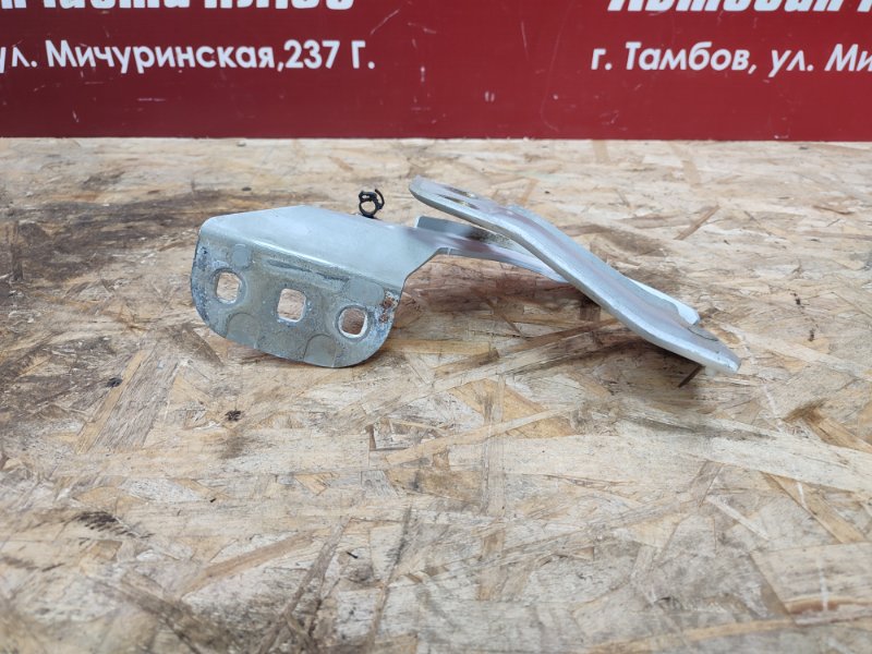 Петля капота - фото 5