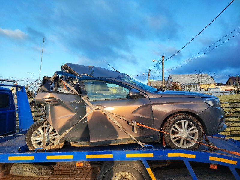 Кузов на запчасти - фото 7