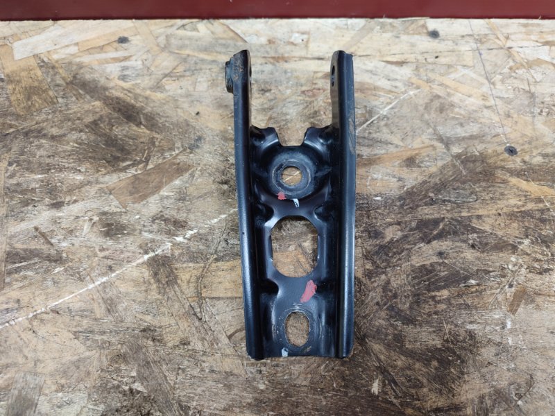 Кронштейн опоры двигателя - фото 5