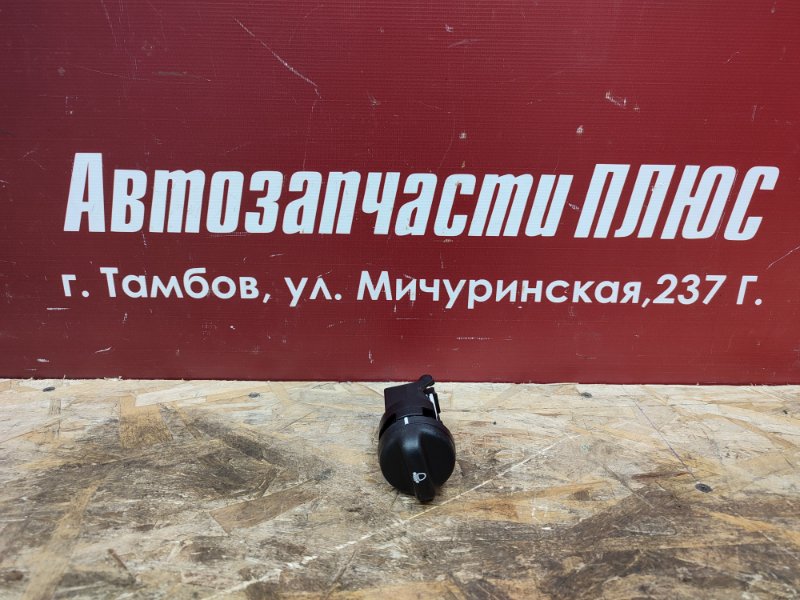 Кнопка корректора фар - фото 1