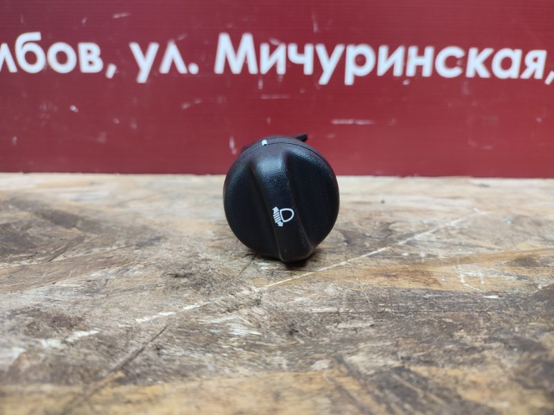 Кнопка корректора фар - фото 2