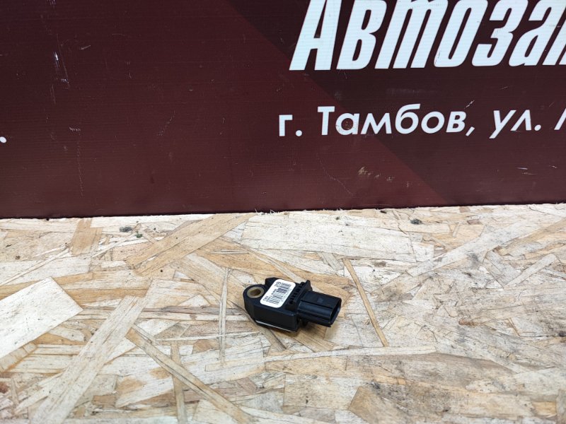 Датчик air bag - фото 1