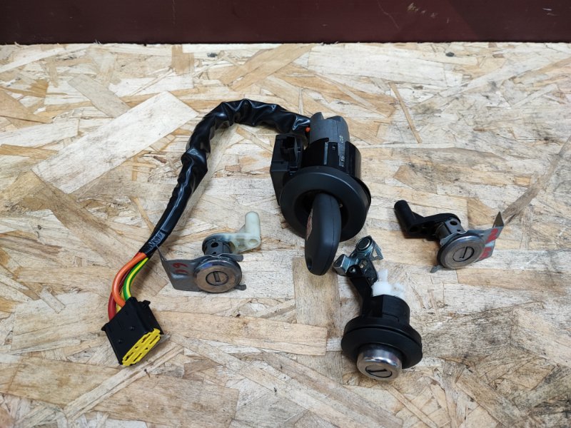 Комплект замков - фото 2