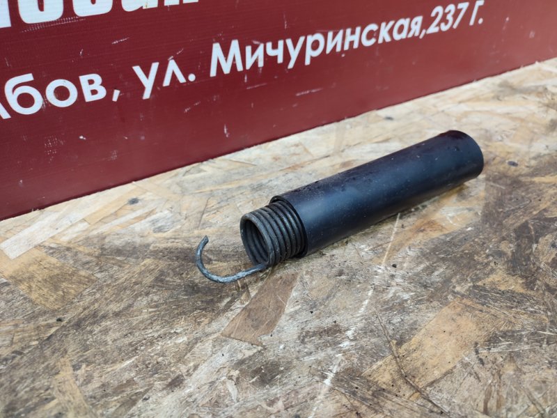 Пружина крышки багажника - фото 3