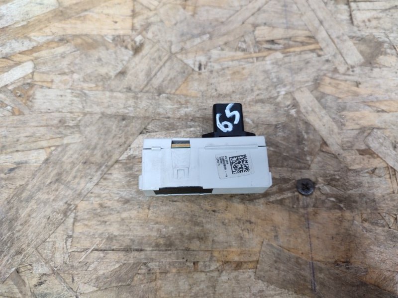 Датчик ремня безопасности - фото 2