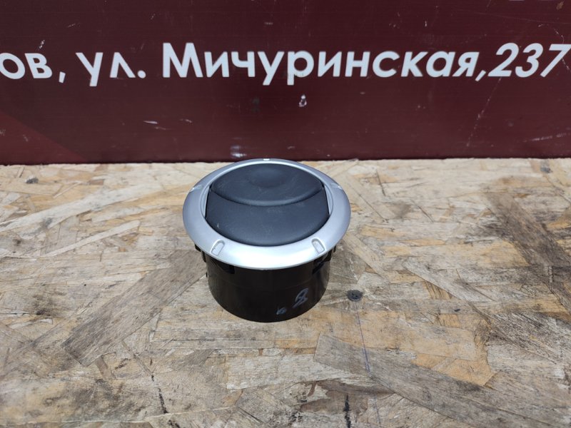 Воздушный дефлектор салона - фото 1