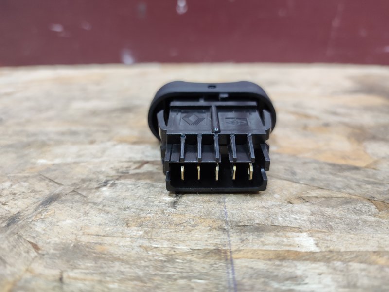 Кнопка блокировки дверей - фото 6