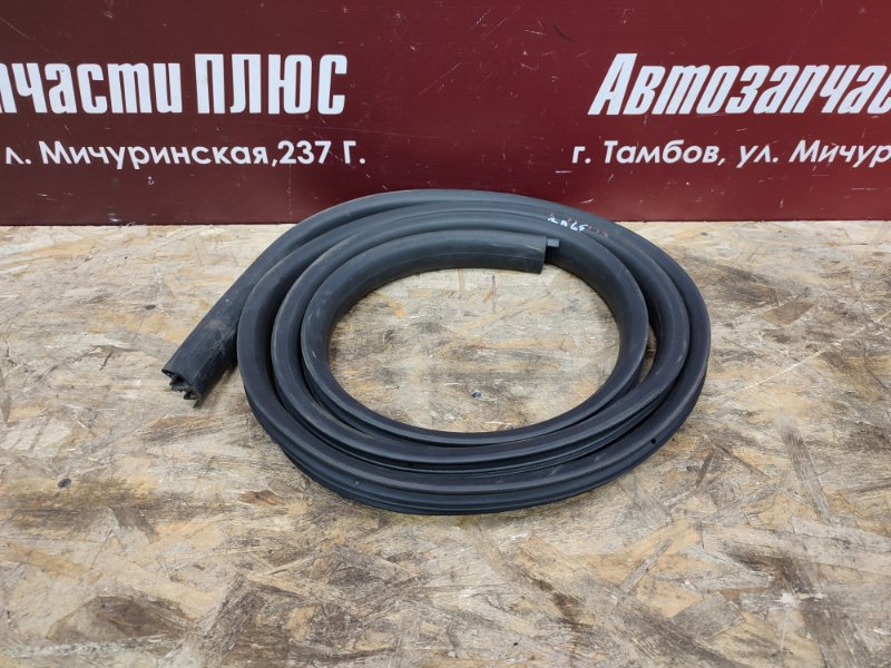 Уплотнитель двери - фото 9