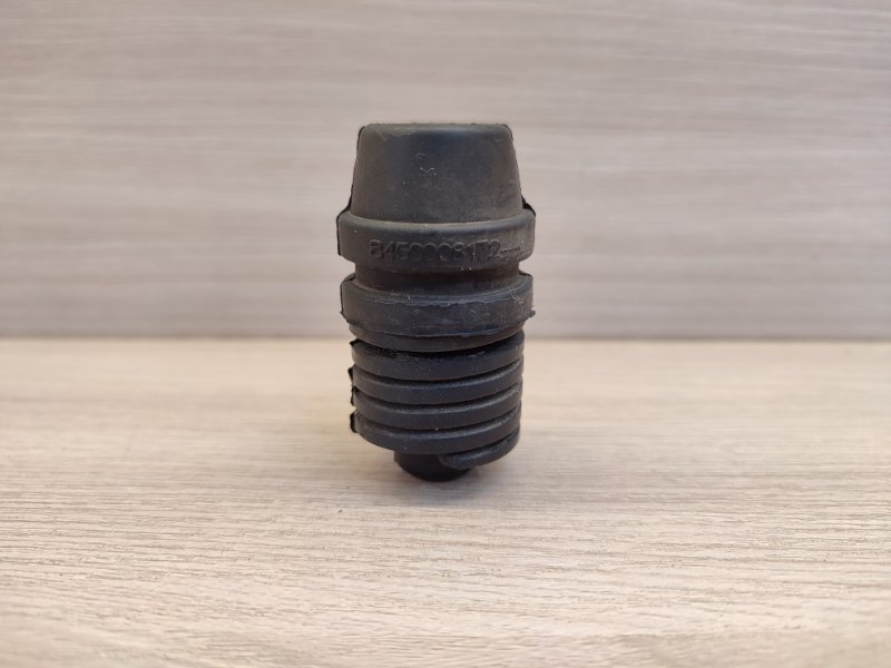 Отбойник капота - фото 3