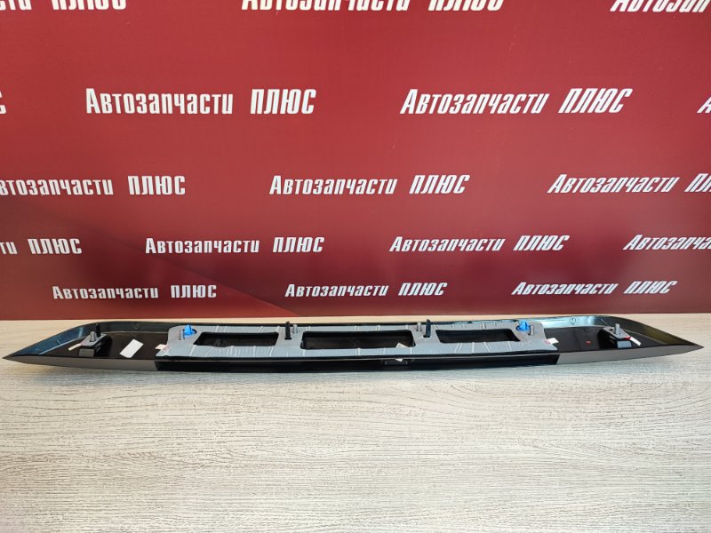 Накладка крышки багажника - фото 6