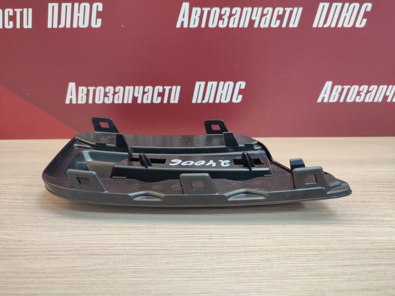 Накладка бампера - фото 6