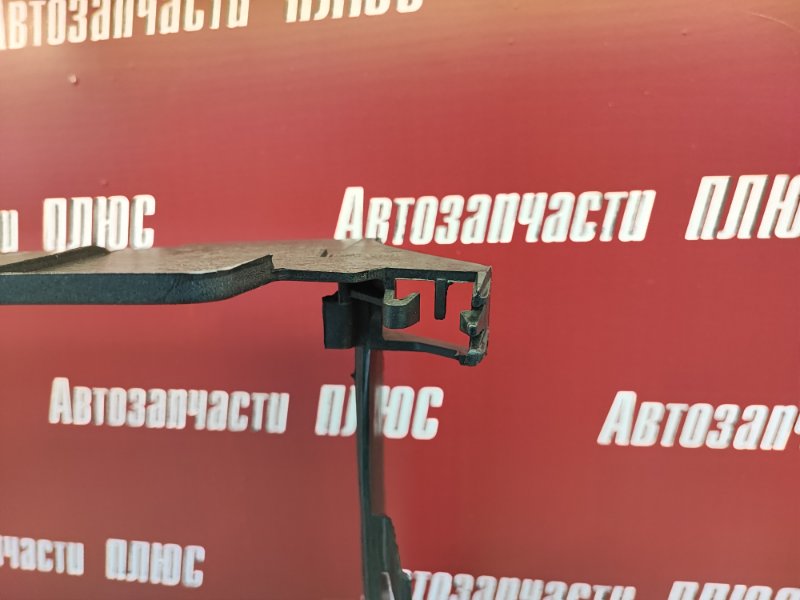 Дефлектор радиатора - фото 3