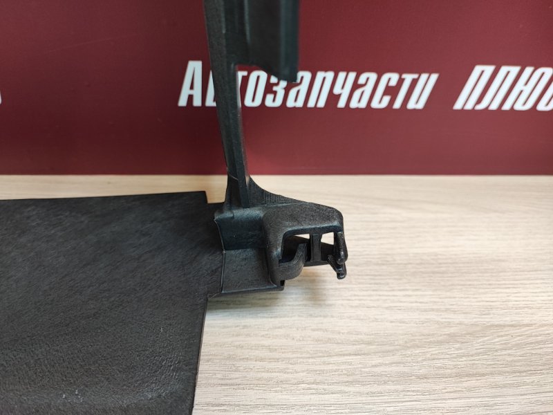 Дефлектор радиатора - фото 4